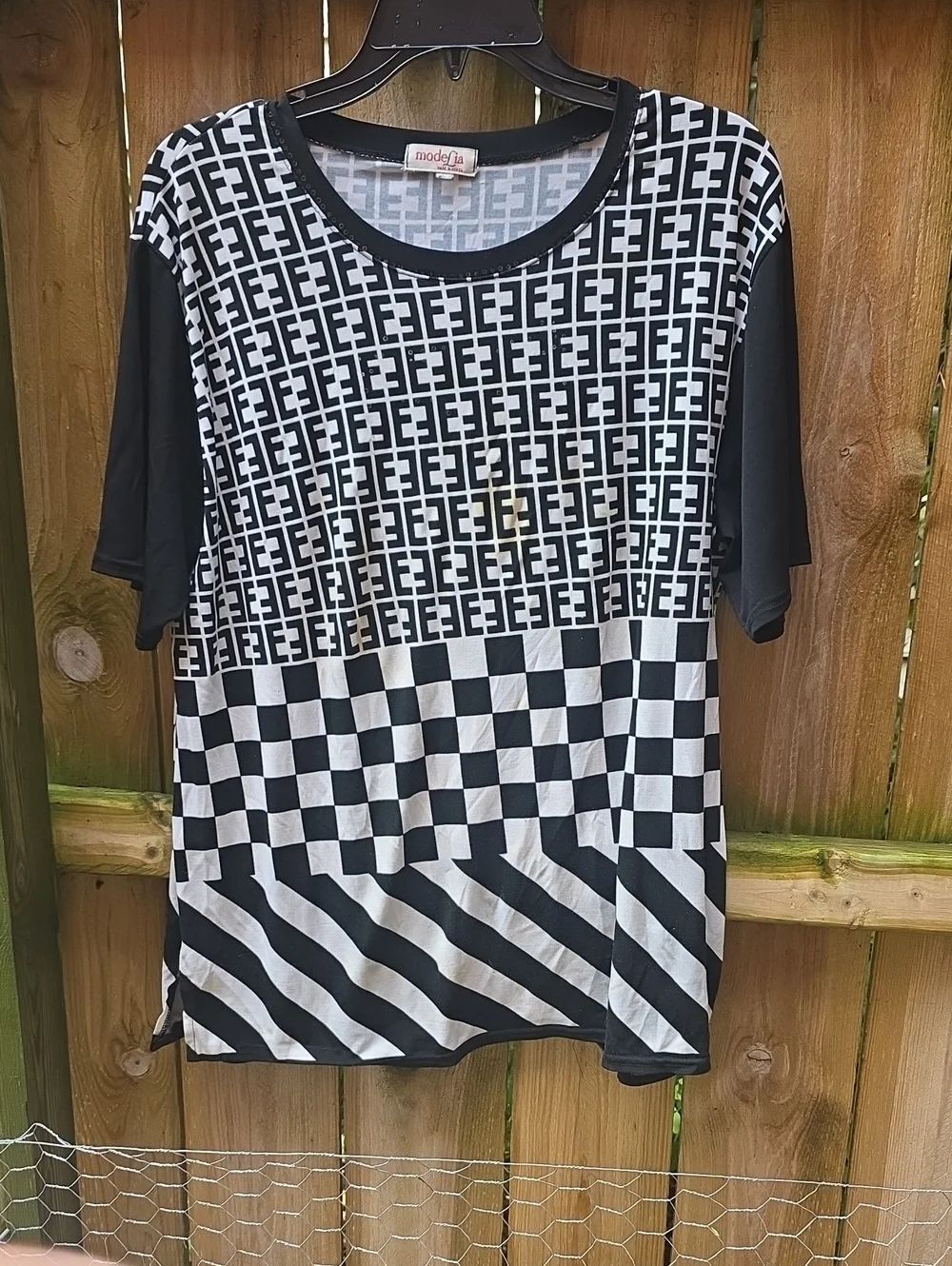 Black & White Graphic Tee